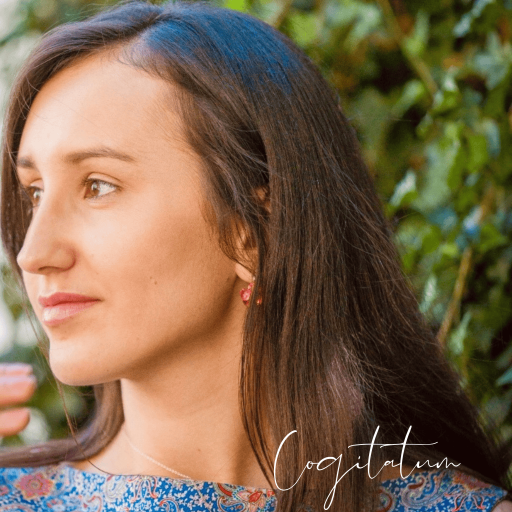 Ana Gabor-director fondator agenție de consultanță în comunicare COGITATUM